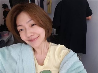 小S携女用鼻孔打招呼 黑范带儿探班竟被请离场？