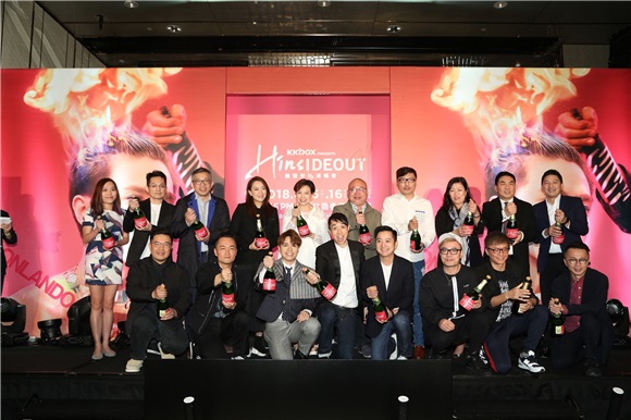 张敬轩阔别四年重返红馆开唱 爆料将有神秘嘉宾现场助唱