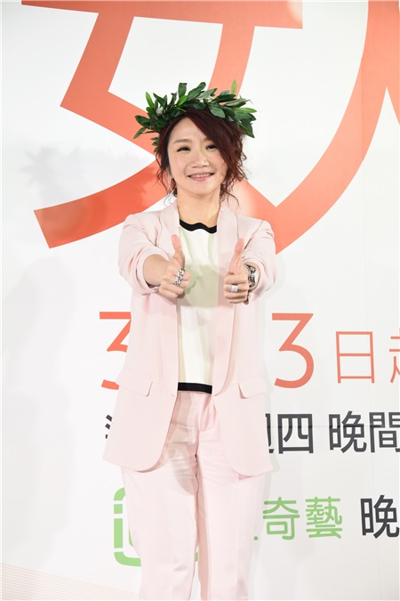 陶晶莹与阿Ken出席《女人234首播》记者会