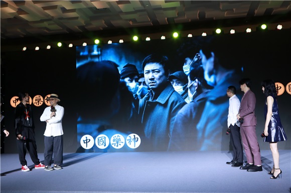 徐峥宁浩时隔三年再度合作 赞叹王传君敬业为戏狂减肥