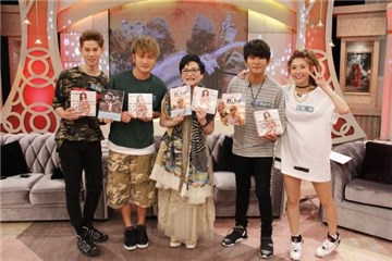 KID自爆对D奶拐拐动心 喊「我觉得她很正」