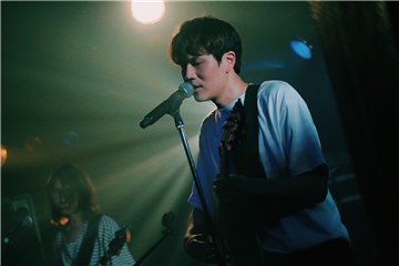 4宇宙人主唱小玉