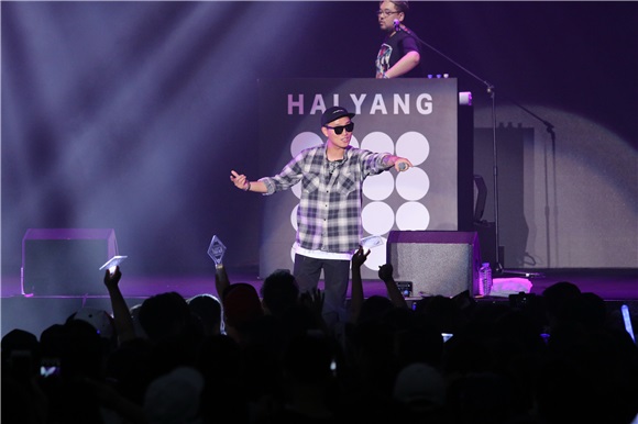 韩国歌手GARY个人演唱会