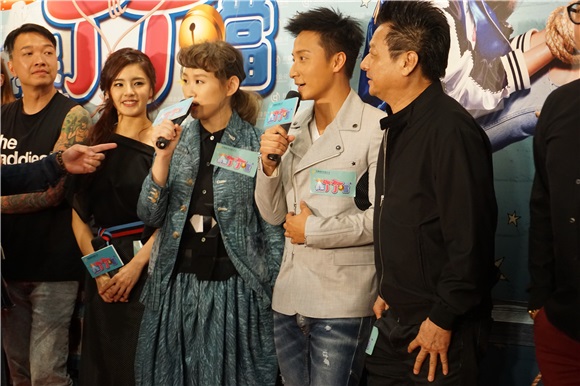 王菀之与方力申出席两人主演的电影《绑架丁丁当》首映礼