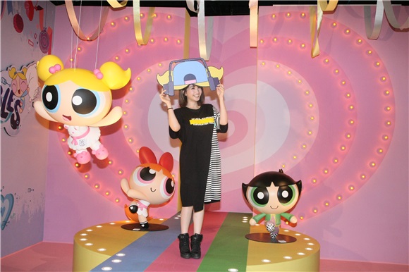 朱俐静出席飞天女神特展