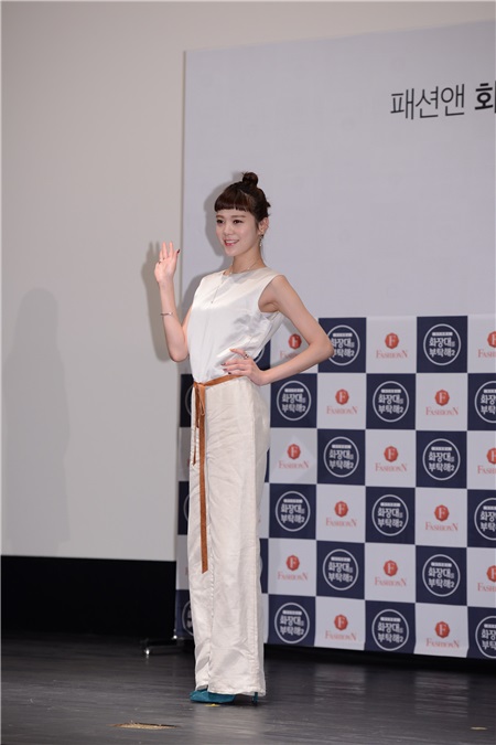 《拜托了化妆台》第二季制作发布会 Super Junior 利特、韩彩英等出席