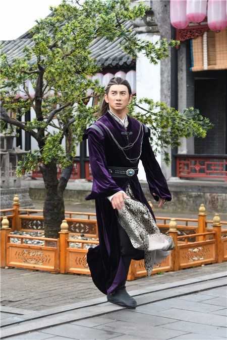 《蜀山战纪2》探班 制片人吴奇隆大胆用新人