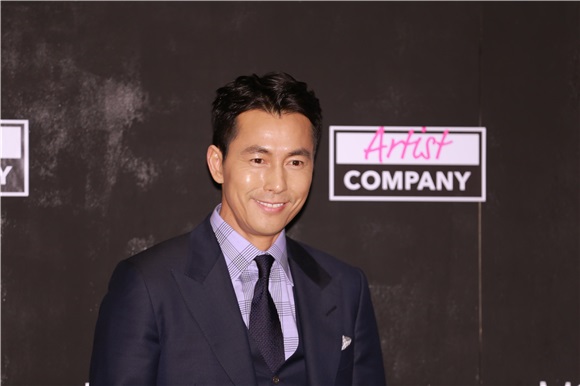郑雨盛、廉晶雅、孙旻浩等出席品牌Monsieur J站台活动