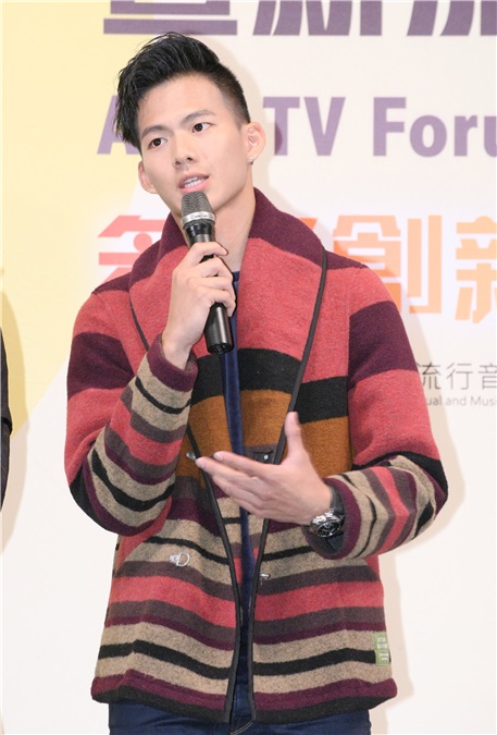 何润东、杨晴等出席「2017 年新加坡亚洲电视论坛及内容交易市场暨新加坡影汇市场展行前记者会」