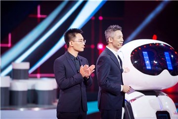 王峰迎战人工智慧“小度”
