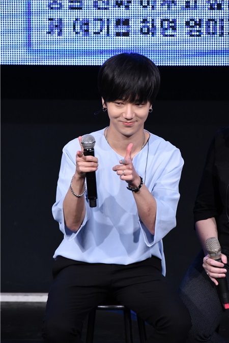 韩团SUPER JUNIOR成员艺声来台出席宣传专辑活动