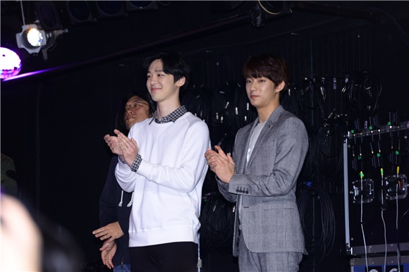 韩国恋爱模拟游戏《需要恋爱》举办showcase 组合B1A4成员攻灿、演员安贤真)、李基英等出席
