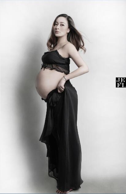 第一玉女掌门人李婷宜38岁未婚闪孕 曾为成龙指定女主角