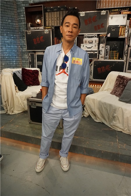 谭咏麟、陈小春和蔡洁担任节目《兄弟帮》嘉宾