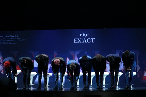 EXO《EX`ACT》回归记者会