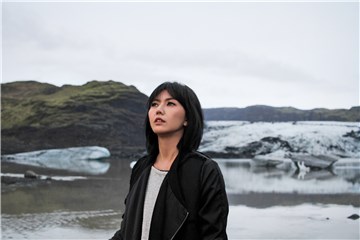 听了孙燕姿唱新歌《风衣》歌迷们直呼：耳朵暖了，心就满啦！