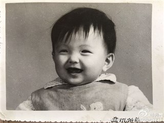 孙茜幼时照