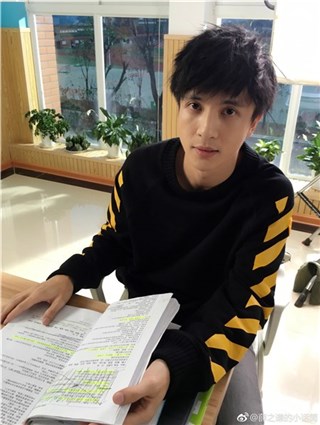 薛之谦否认歌曲侵权 工作室晒律师声明严正声明