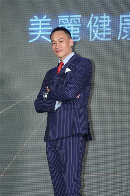 何润东出席医美品媒体茶会