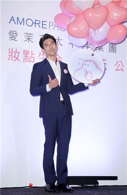 修杰楷与众人齐心关怀癌友