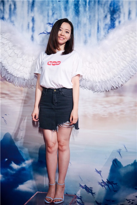 〈Yes 北京现场〉《鲛珠传》首映众星齐聚 张靓颖曝导演笑王大陆嘴大