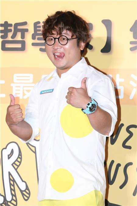 曾之乔、纳豆出席屈臣氏活动