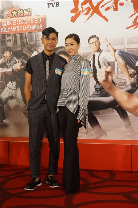 〈Yes香港现场〉胡定欣、陈展鹏、刘佩玥、伍允龙等出席电视剧《城寨英雄》收视报捷晚宴