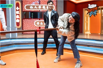 看片会拧棍游戏