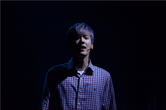 〈Yes首尔现场〉TEENTOP天地与BOYFRIEND贤星在《伟大的盖茨比》爱上同一个人