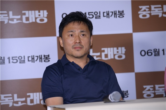 〈Yes首尔现场〉李文植、裴素恩等出席韩国电影《中毒练功房》媒体试映会