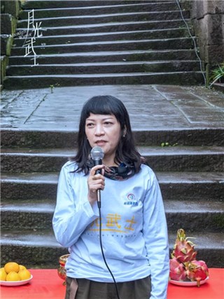 电影《月光武士》导演虹影
