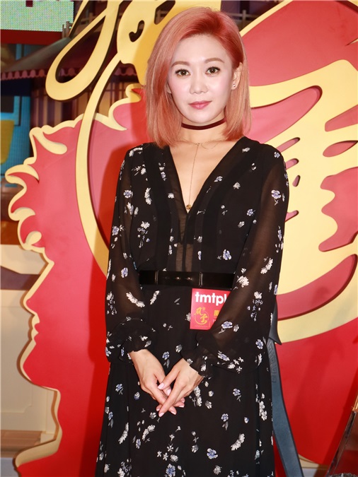 陈淑芬、郑丹瑞、胡琳等出席《风云盛世贺新喜》开幕活动