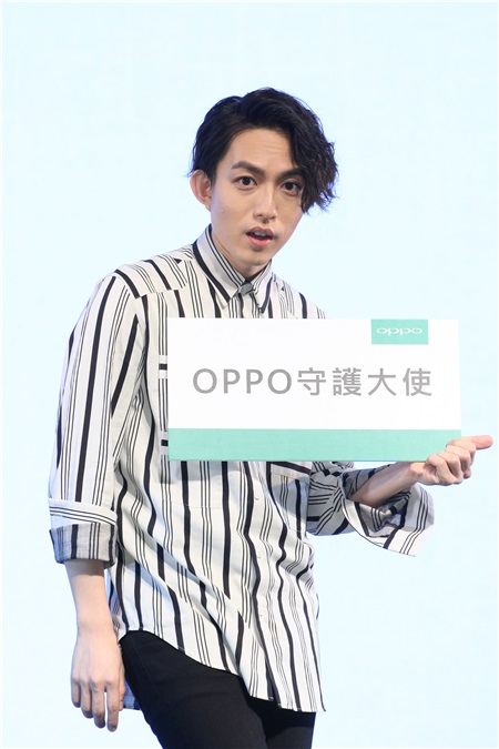 林宥嘉出席手机开幕记者会