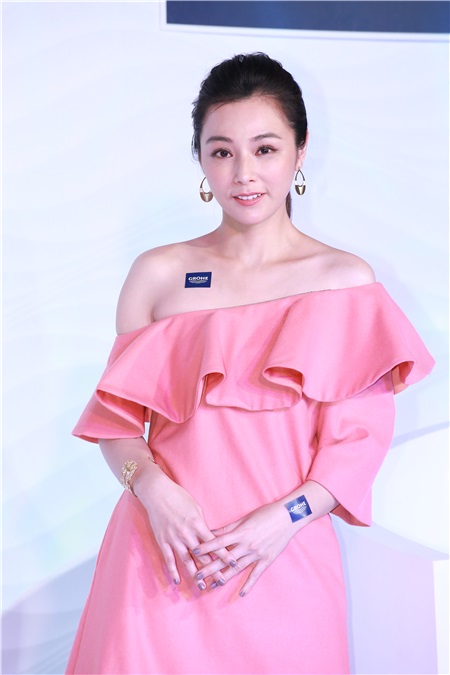 陈怡蓉出席卫浴品牌活动