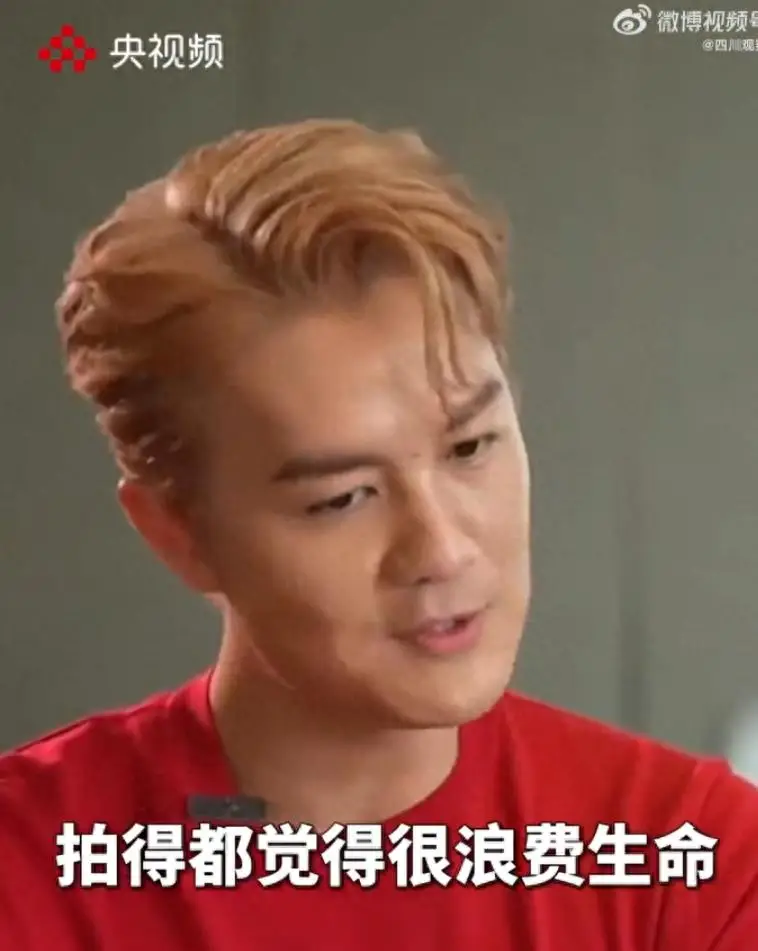 吴克群自曝初做自媒体心声:拍吃喝很无聊,简直浪费生命