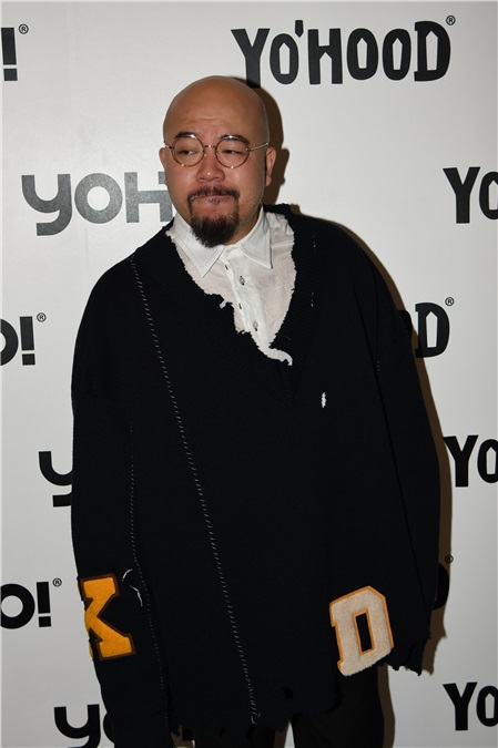 莫文蔚、黄伟文等现身「YO’HOOD全球潮流新品嘉年华」后台
