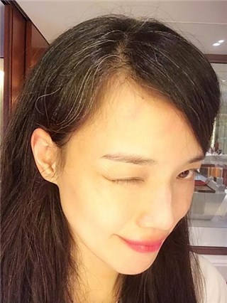 舒淇头冒白发 大方态度被赞爆