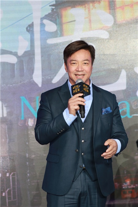 韩寒、高子健、迪丽热巴等出席《解忧杂货店》上海路演