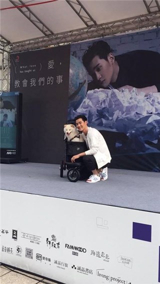 图片说明