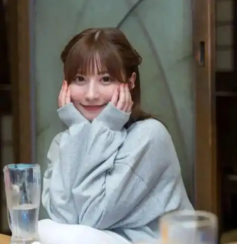 《对决》女性观众太快人心！松本若菜遭同事当面喊大婶 愤怒回呛：没用老头！