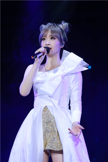 Selina、任家萱、林俊杰等参加2016新北市欢乐耶诞城《巨星耶诞演唱会》