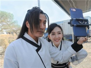 刘恺威王鸥三度「深夜密会」 网友：坐等後续