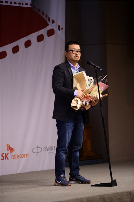 第8届韩国年度电影奖颁奖典礼 宋康昊、马东锡、罗美兰等到场出席