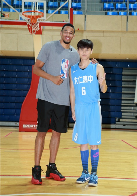《High 5制霸青春》媒体探班