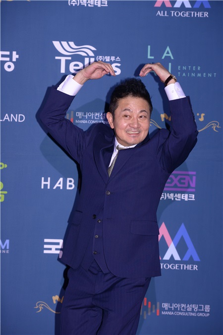 金宝城、金成洙等出席韩国All Together Asia Awards