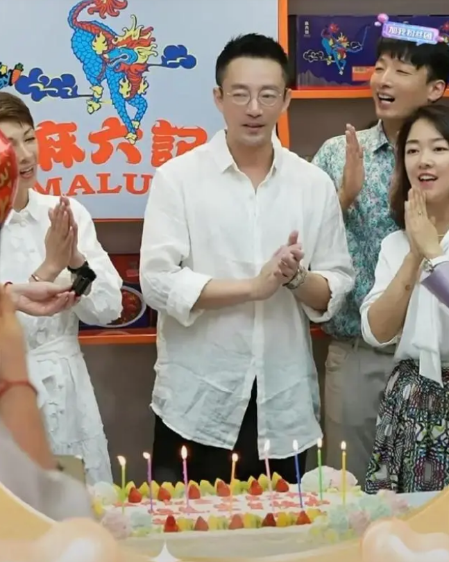 汪小菲过42岁生日张兰祝福　网友：欺负她儿子的都出事了