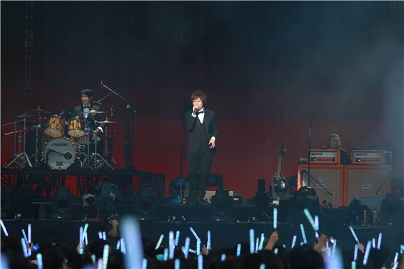 五月天《JUST ROCK IT 2016就是演唱会》台北站