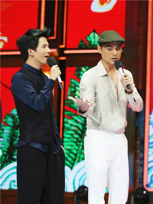 马丽变「弟控」拥抱严禹豪 明道重口自曝吃蝙蝠