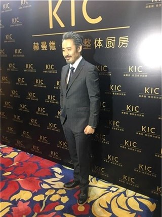 〈Yes 广州现场〉好男人！吴秀波：有空会为孩子下厨