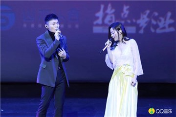 李荣浩、张靓颖联袂演绎《女儿国》